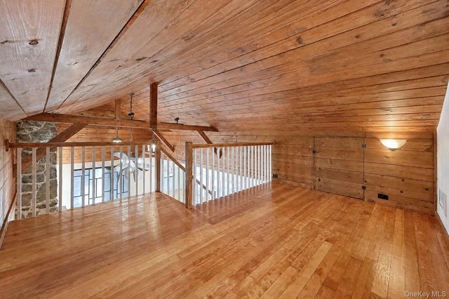 36 Sunset New Fairfield, New Fairfield, NY 06812