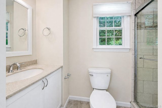 36 Sunset New Fairfield, New Fairfield, NY 06812