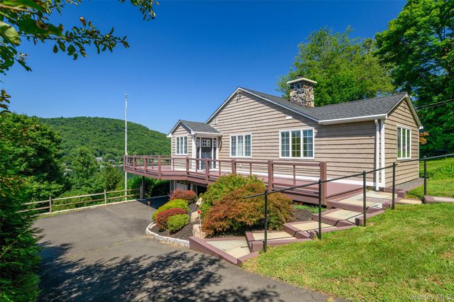 36 Sunset New Fairfield, New Fairfield, NY 06812