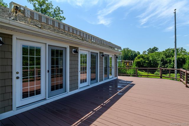 36 Sunset New Fairfield, New Fairfield, NY 06812