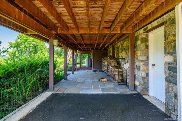 36 Sunset New Fairfield, New Fairfield, NY 06812