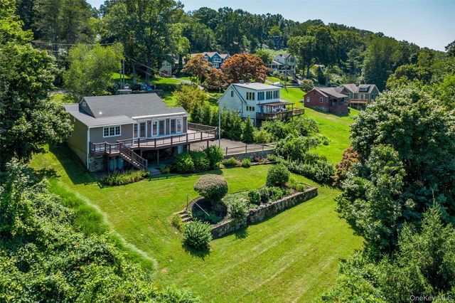36 Sunset New Fairfield, New Fairfield, NY 06812