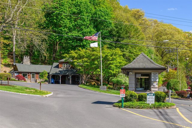 36 Sunset New Fairfield, New Fairfield, NY 06812
