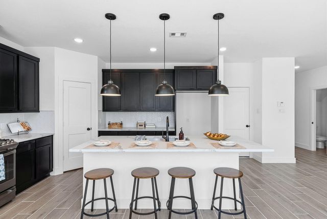 10059 Nectar Path, Iowa Colony, TX 77583