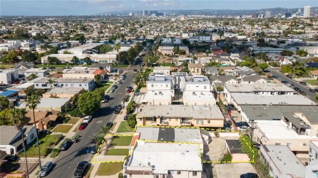 4533 Saturn, Los Angeles, CA 90019