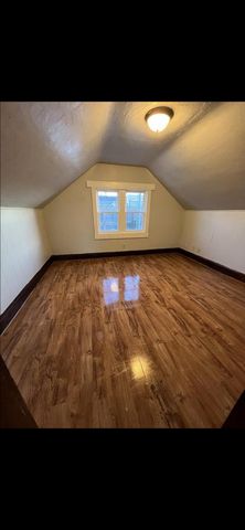 6220 W Burnham STREET, West Allis, WI 53219