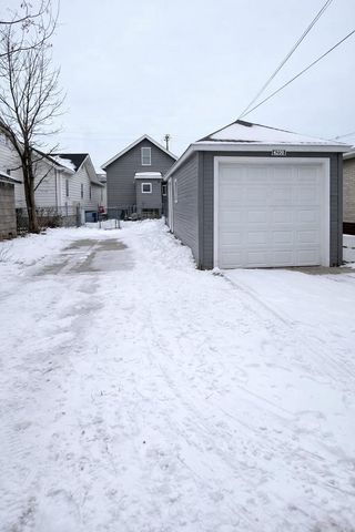 6220 W Burnham STREET, West Allis, WI 53219