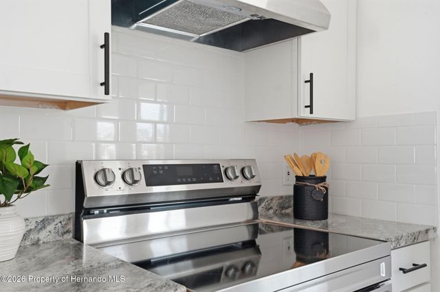 2076 Landover Boulevard, Spring Hill, FL 34608