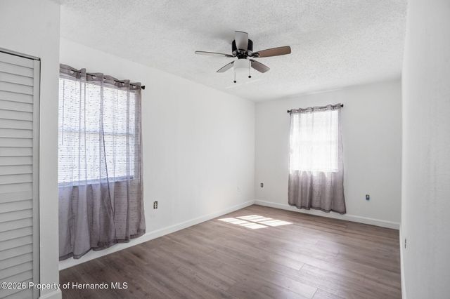 2076 Landover Boulevard, Spring Hill, FL 34608