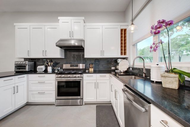 4613 Harmon Ave, Austin, TX 78751