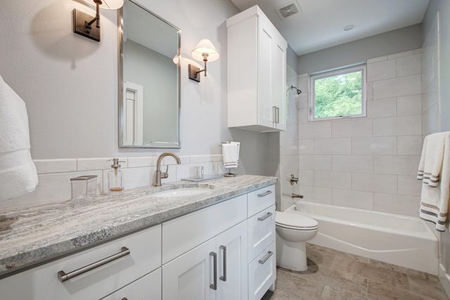 4613 Harmon Ave, Austin, TX 78751