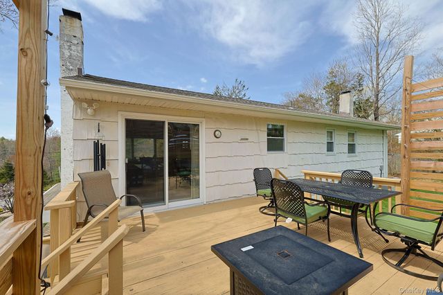 36 Parkway Drive, Yorktown Heights, NY 10598