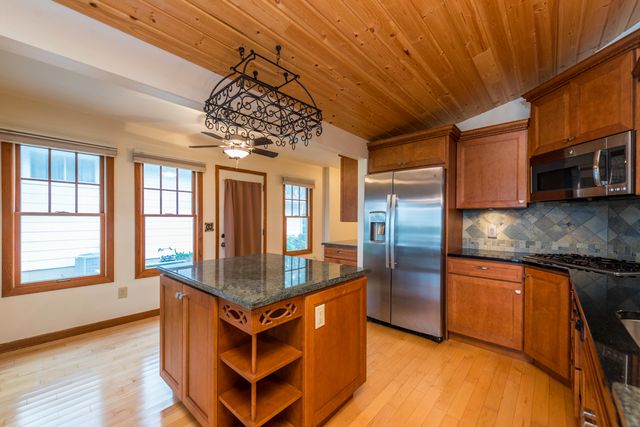 19123 101 Street, Bristol, WI 53104