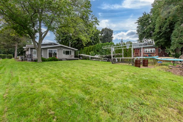 19123 101 Street, Bristol, WI 53104