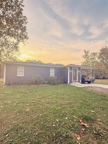 622 S Greenwich, Russellville, AR 72801