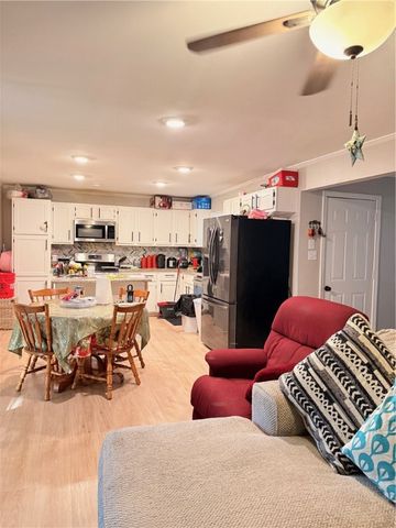 622 S Greenwich, Russellville, AR 72801