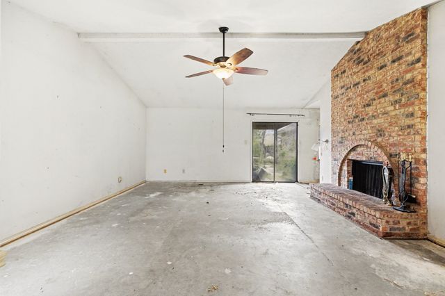 1722 Uvalde Street, Mesquite, TX 75150