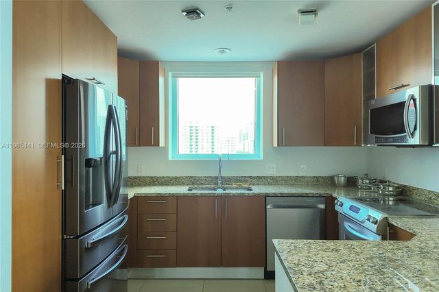 1945 S Ocean Dr 1114, Hallandale Beach, FL 33009