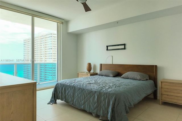 1945 S Ocean Dr 1114, Hallandale Beach, FL 33009