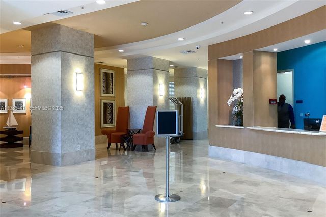 1945 S Ocean Dr 1114, Hallandale Beach, FL 33009