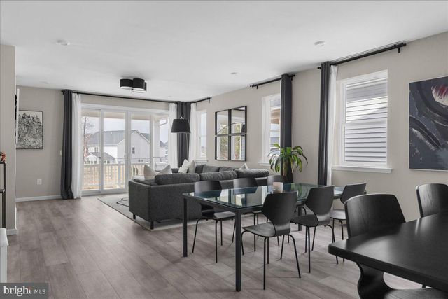 154 NEVERMORE DR, Winchester, VA 22602