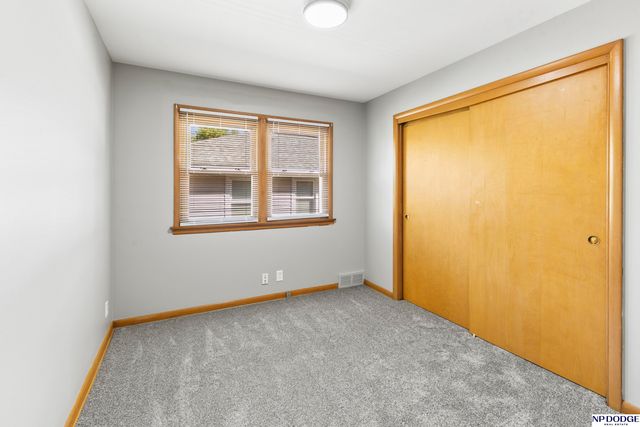 6548 N 34 Street, Omaha, NE 68112