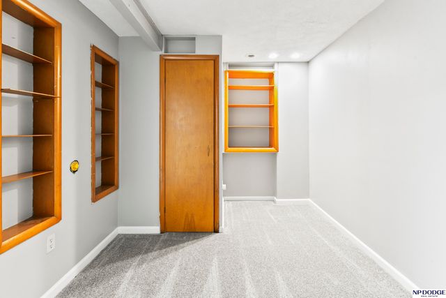 6548 N 34 Street, Omaha, NE 68112