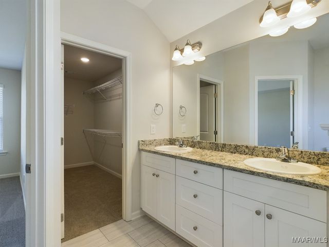 239 Brownstone Loop, Elmore, AL 36022