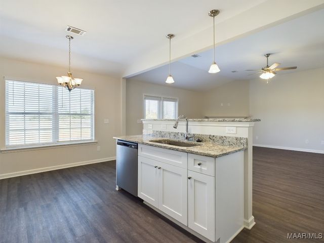 239 Brownstone Loop, Elmore, AL 36022