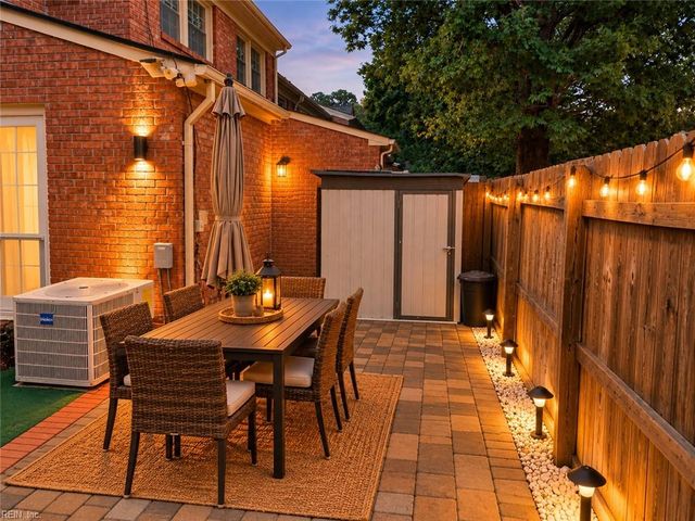 399 Deputy Ln Unit F, Newport News, VA 23608