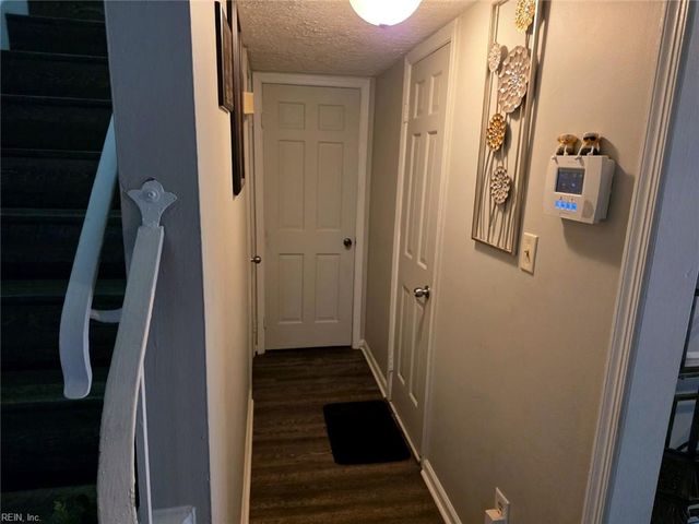 399 Deputy Ln Unit F, Newport News, VA 23608