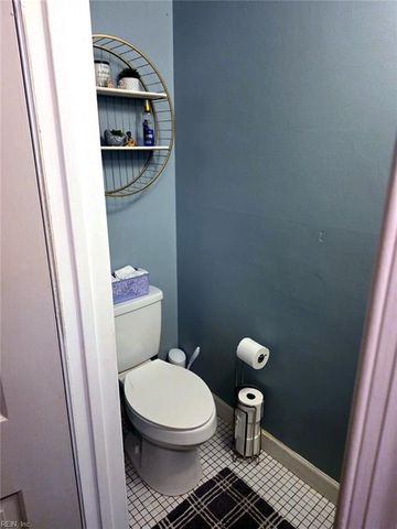399 Deputy Ln Unit F, Newport News, VA 23608