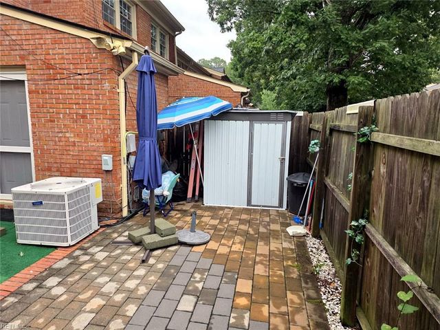 399 Deputy Ln Unit F, Newport News, VA 23608