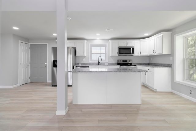 2751 Weed Sparksville Road, Columbia, KY 42728