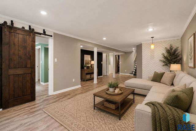 917 E Heatherwood Dr Drive, Brandon, SD 57005
