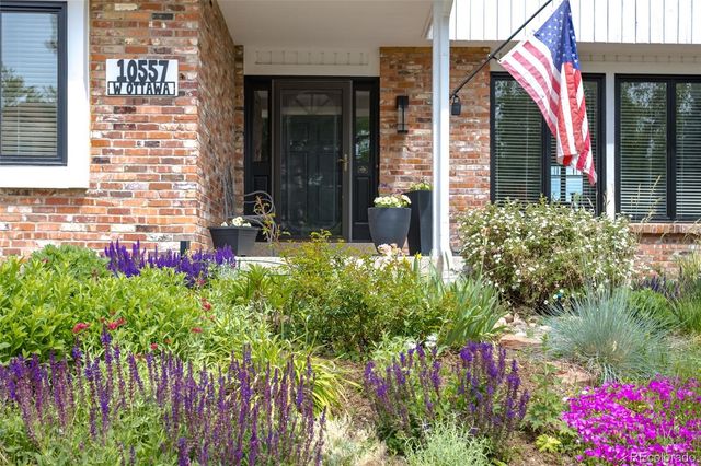 10557 W Ottawa Avenue, Littleton, CO 80127