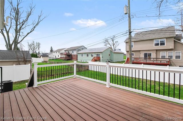 3281 Troy Drive, Troy, MI 48083