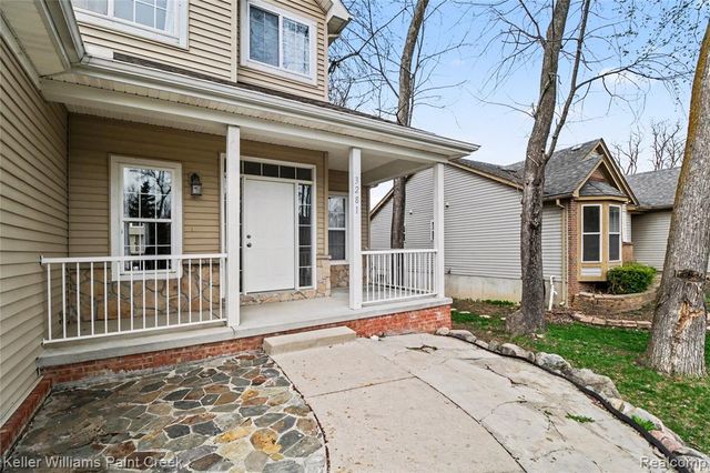3281 Troy Drive, Troy, MI 48083