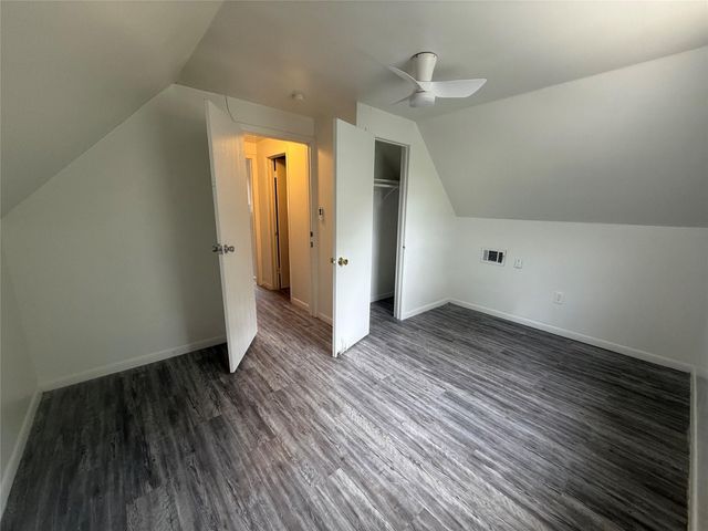 622 Trinity ST, Lockhart, TX 78644