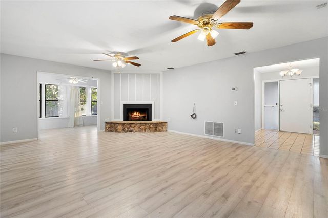 8315 CAMPHOR TREE DRIVE, Orlando, FL 32810