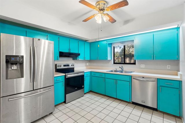 8315 CAMPHOR TREE DRIVE, Orlando, FL 32810