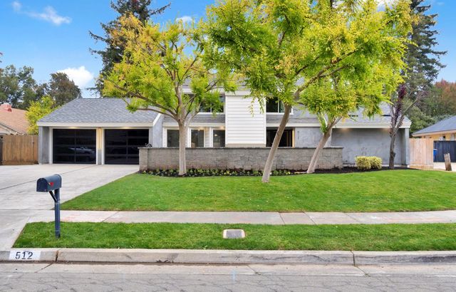 512 E Kelso Avenue, Fresno, CA 93720