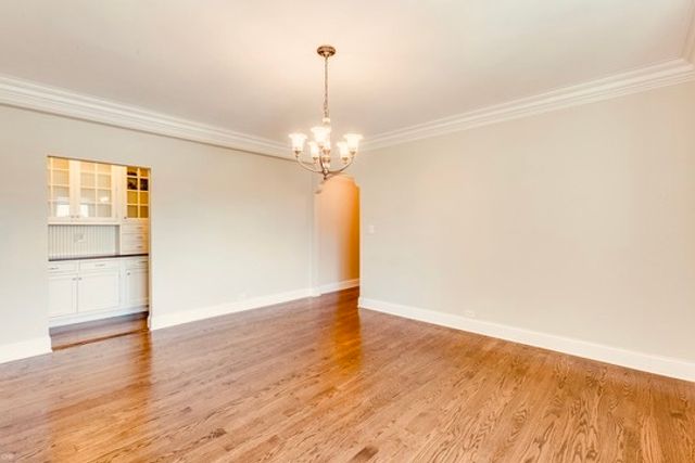 5000 S CORNELL Avenue 9A, Chicago, IL 60615