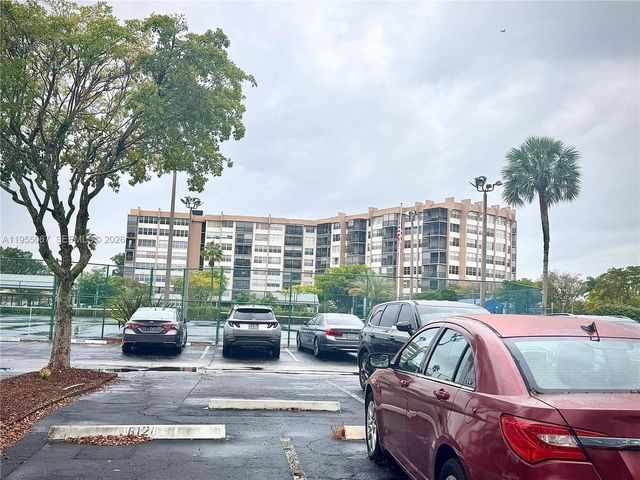 1100 Saint Charles Place 411, Pembroke Pines, FL 33026