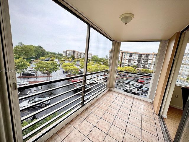 1100 Saint Charles Place 411, Pembroke Pines, FL 33026