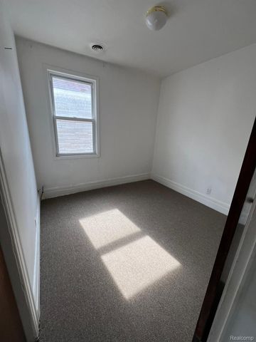 11357 Moran street, Wayne, MI 48212