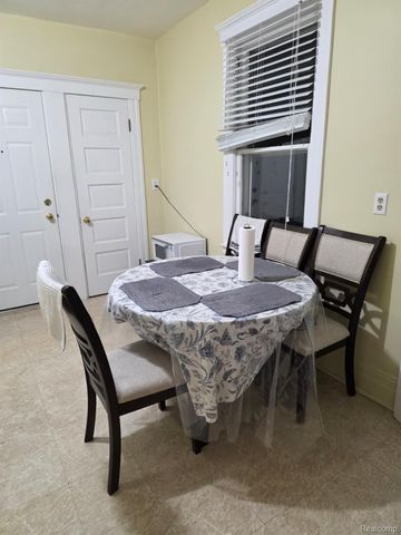 11357 Moran street, Wayne, MI 48212