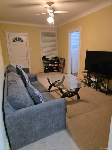 11357 Moran street, Wayne, MI 48212