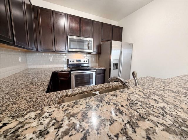 15800 E 121st Avenue 5Q, Brighton, CO 80603