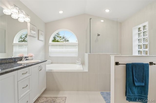 15 Dahlia Court N, Homosassa, FL 34446